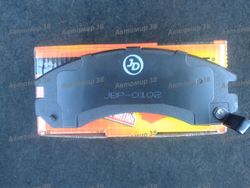 JBP0102 Передние тормозные колодки