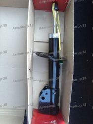 KMS005R Стойка передняя правая